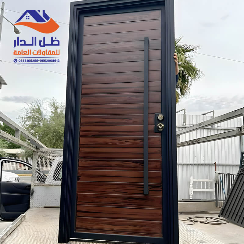 أبواب حديد مطلية بلون الخشب شكل خشبي بالرياض مؤسسة ظل الدار