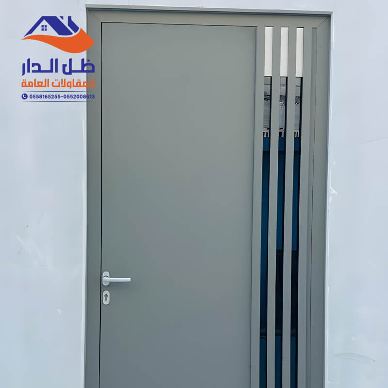 باب حديد شكل فخم وفاخر