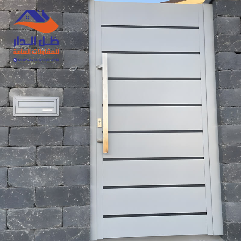 باب حديد فاخر مؤسسة مظلات وسواتر ظل الدار