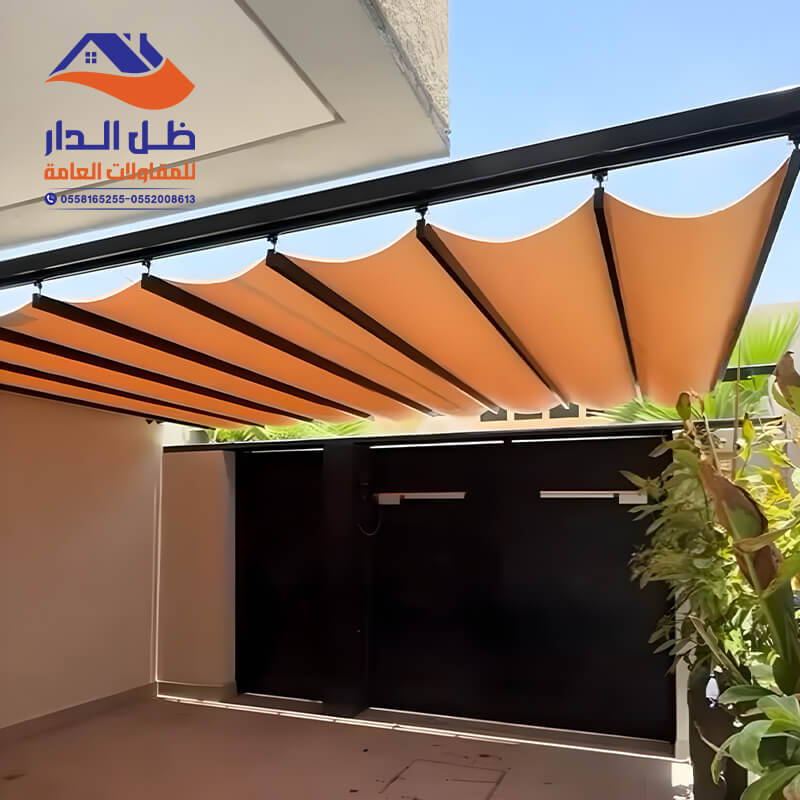 مظلات حديثة تعمل بالسحب اليدوي سهل الفتح والاغلاق من مؤسسة ظل الدار