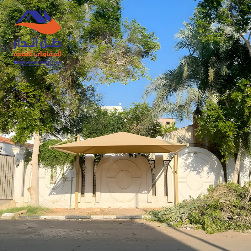 مظلات سيارات فاخرة