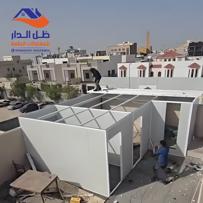 ملاحق ساندوتش بانل