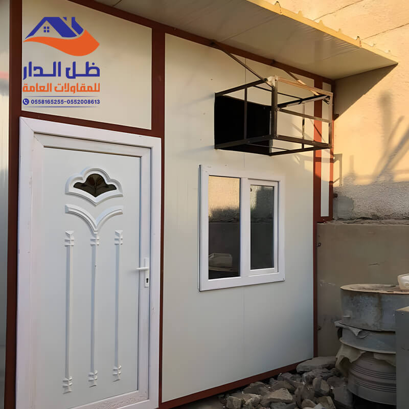 ملاحق ساندوتش بانل للاسطح والاحواش لدى مؤسسة مظلات وسواتر ظل الدار بالرياض